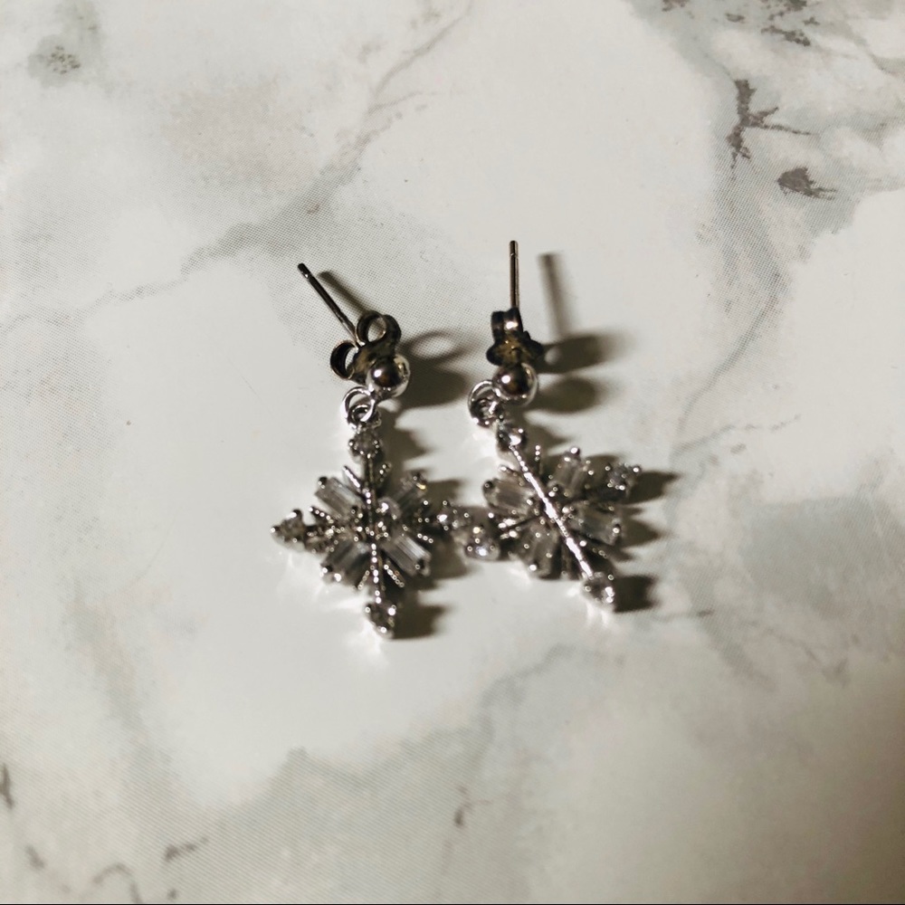 Snowflake Dangle Earrings - Picture 3 of 6